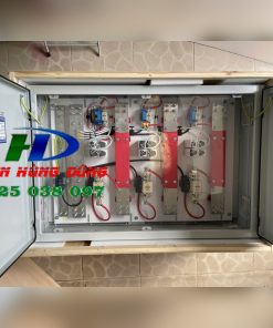 Tủ cắt lọc sét nguồn điện 3 pha LPI dòng tải 2000A, Uc 480V, 2 tầng bảo vệ: sơ cấp dòng cắt sét 100kA/pha (10/350µs), thứ cấp 50kA/pha (8/20µs), N-E 100kA (10/350µs), tích hợp bộ đếm sét & giám sát Bluetooth LPI SF32000-480-100+50-AIMCB